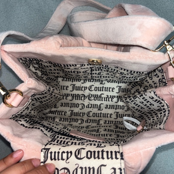 Juicy Couture Soft Pink Tote with Rhinestone Logo - Picture 4 of 4